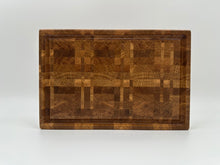 Laden Sie das Bild in den Galerie-Viewer, 30x20 cm - Feinschnitt - Das elegante Brett für den täglichen Gebrauch